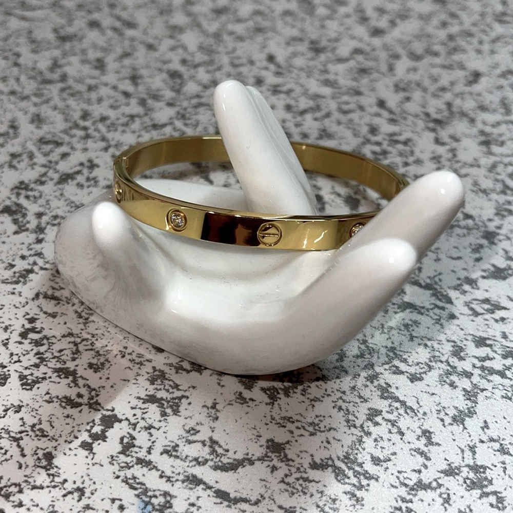 (NEW) ADORABLE GOLD BRACELET